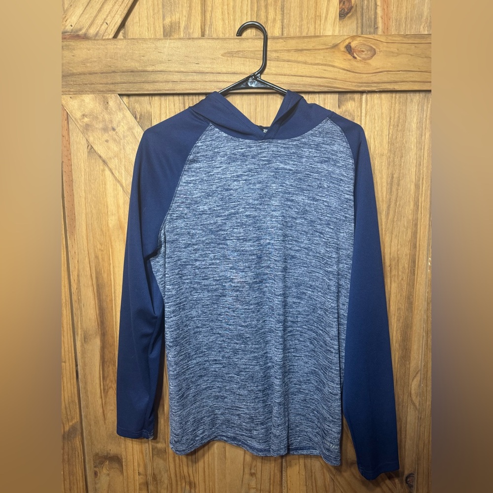 Tek Gear Men's Navy and Gray Crewneck Sweater